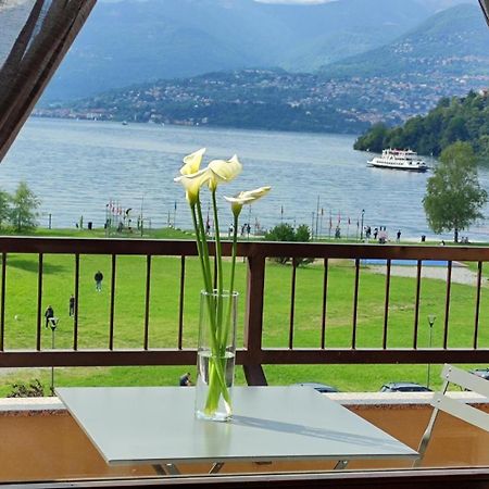 Lily Lake Maggiore Laveno Exterior foto